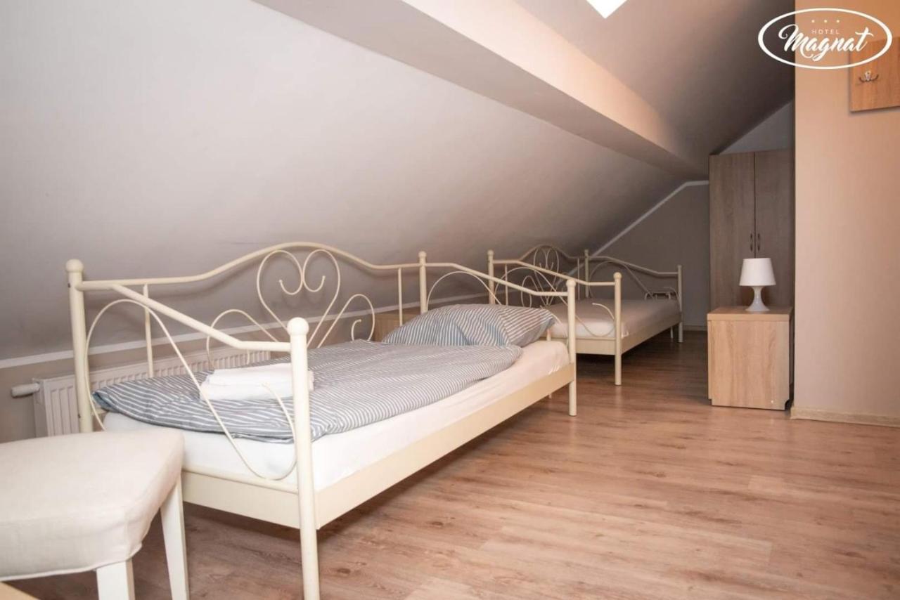 Hotel Magnat Słupca Екстериор снимка
