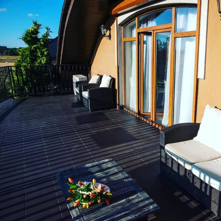 Hotel Magnat Słupca Екстериор снимка