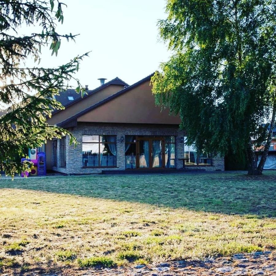 Hotel Magnat Słupca Екстериор снимка