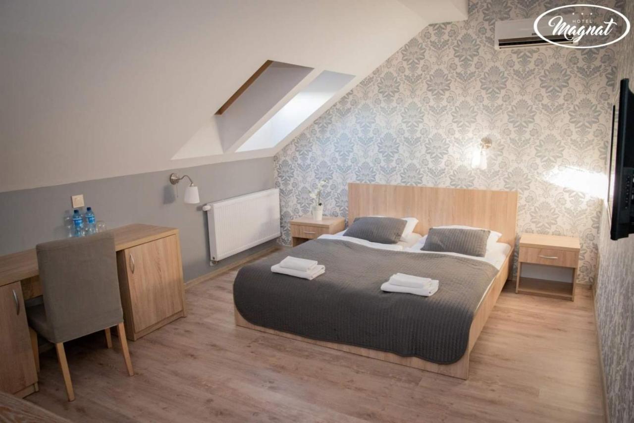 Hotel Magnat Słupca Екстериор снимка