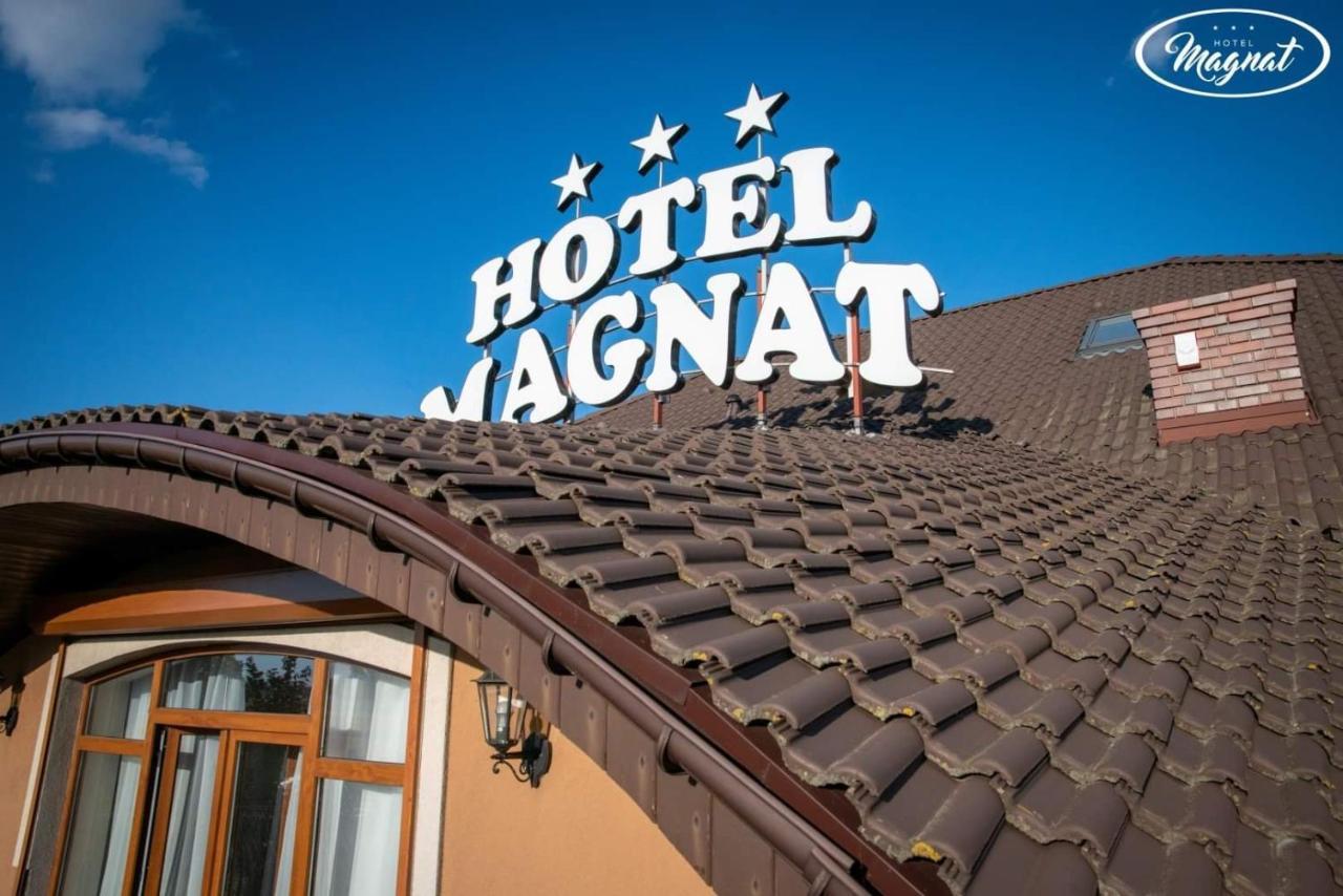 Hotel Magnat Słupca Екстериор снимка