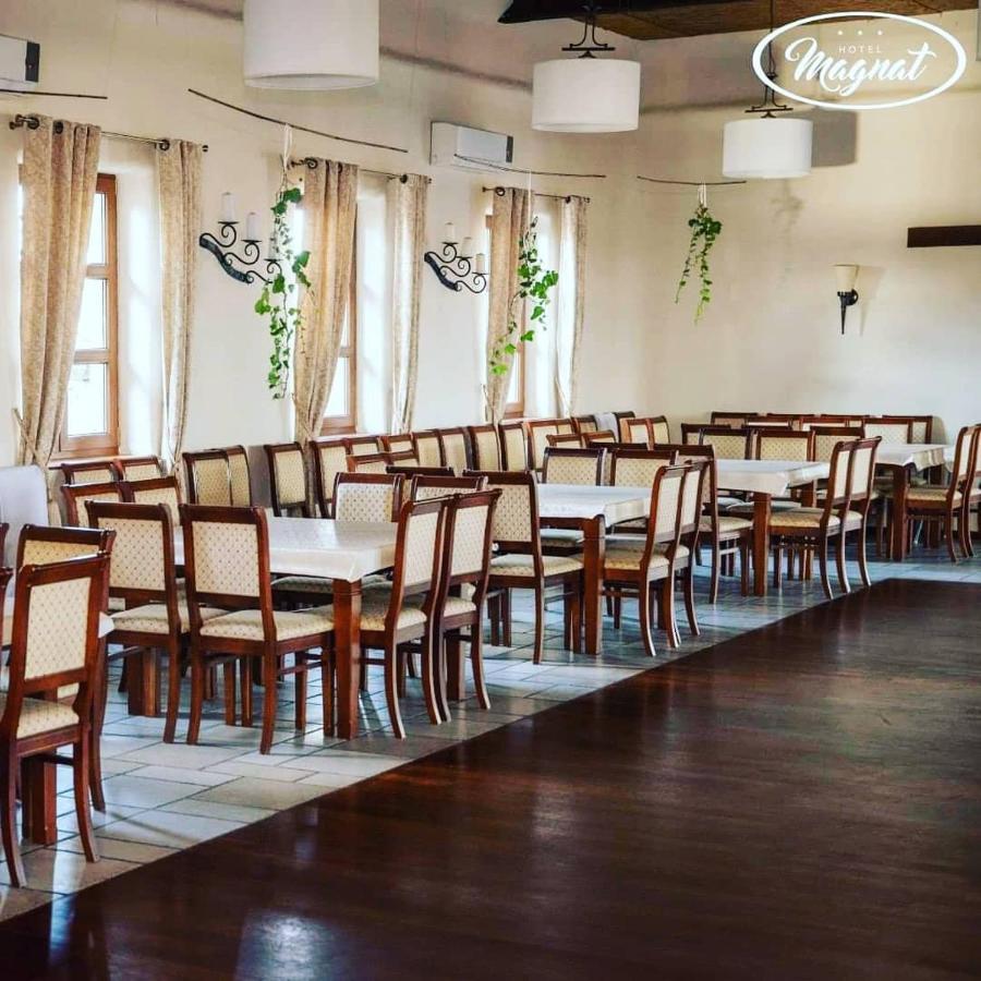 Hotel Magnat Słupca Екстериор снимка